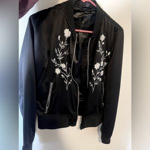Black jacket with flower designs🪻🖤